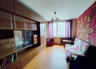 Продажа 3-комнатной квартиры, 65.4 м2, Ленинградская область, Большая Советская улица, 23