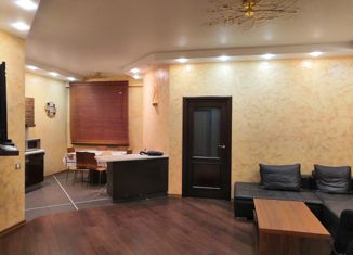 Аренда трехкомнатной квартиры, 96 м2, Москва, Профсоюзная улица, 91, метро Беляево