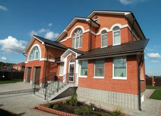 Продаю дом, 270 м2, Ейск, Енисейская улица, 1