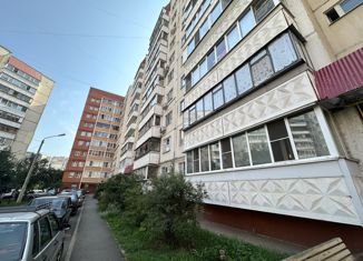 Однокомнатная квартира на продажу, 45 м2, Железногорск, улица Сентюрева, 11к2