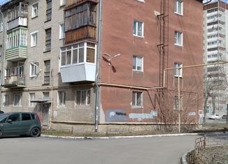 Продается однокомнатная квартира, 30.4 м2, Екатеринбург, Орджоникидзевский район, проспект Космонавтов, 63