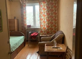 Продам 2-ком. квартиру, 45 м2, Екатеринбург, Советская улица, 19к1, метро Уральская