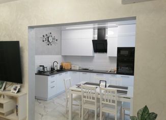 Продажа трехкомнатной квартиры, 88 м2, Барнаул, ЖК Лапландия, Павловский тракт, 172