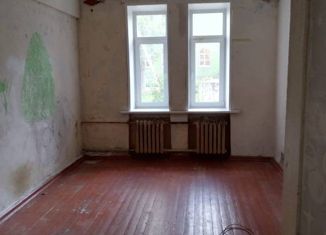 Продажа двухкомнатной квартиры, 58 м2, Глазов, улица Кирова, 39