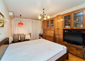 Продажа 2-ком. квартиры, 44.3 м2, Краснодар, улица Тургенева, 141, улица Тургенева