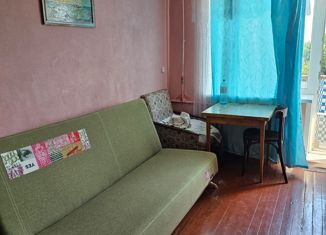Продается 1-комнатная квартира, 25 м2, Керчь, улица Кирова, 3