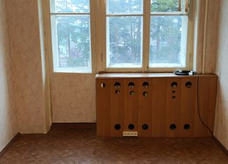 Продажа 2-ком. квартиры, 42.8 м2, Снежинск, улица Ленина, 18