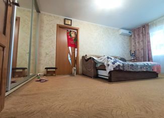 Продажа 2-ком. квартиры, 44.7 м2, Саки, Строительная улица, 4