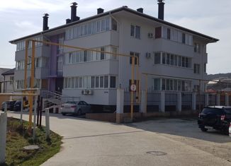 Продаю 1-ком. квартиру, 52 м2, село Мысхако, Дружный переулок, 1