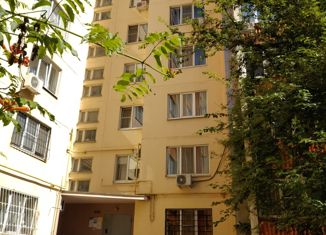 Продается трехкомнатная квартира, 74.1 м2, Ростов-на-Дону, Днепровский переулок, 124Б