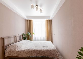 Продажа 2-ком. квартиры, 42.1 м2, Санкт-Петербург, Белградская улица, 22к2, муниципальный округ Купчино