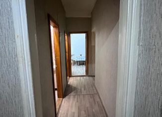 Продается трехкомнатная квартира, 71 м2, Кумертау, улица Ленина, 9