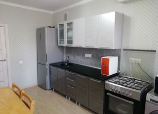 Продам 3-комнатную квартиру, 82.2 м2, Элиста, 2-й микрорайон, 40, 2-й микрорайон