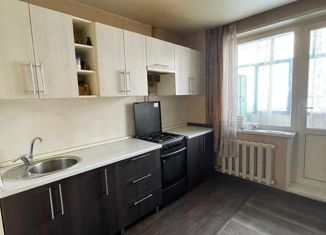 Продам 3-комнатную квартиру, 65.2 м2, Чебоксары, улица Мичмана Павлова, 6, Северо-Западный жилой район