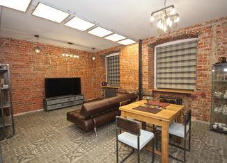 Продаю 3-ком. квартиру, 75 м2, Москва, Хлебный переулок, 14, метро Арбатская