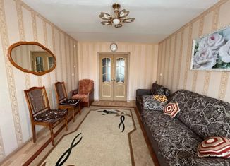 Продается 2-комнатная квартира, 48 м2, Кудымкар, улица Володарского, 25