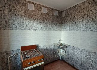 3-комнатная квартира на продажу, 60.1 м2, Оренбургская область, улица Гагарина, 10