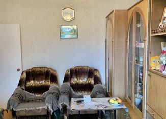 Продаю однокомнатную квартиру, 35 м2, Лиски, улица Титова, 8