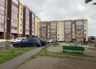 Продается однокомнатная квартира, 32 м2, Кыштым, улица Свердлова, 139