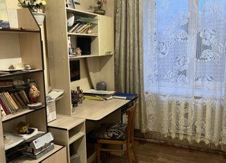 Продажа трехкомнатной квартиры, 55 м2, поселок Виноградный, улица Гагарина, 5