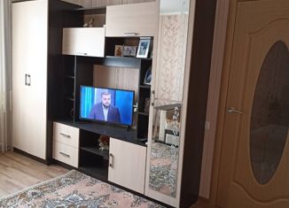 Продается 2-ком. квартира, 40 м2, поселок Тюльган, улица Кирова, 4