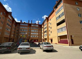 Продаю 1-ком. квартиру, 36 м2, Октябрьский, улица Куйбышева, 4