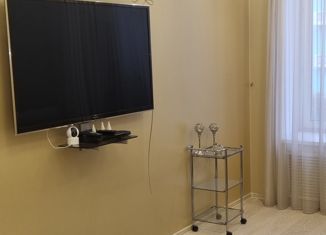 Сдается 2-комнатная квартира, 60 м2, Мурманск, проспект Ленина, 72