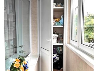 Продажа четырехкомнатной квартиры, 62.5 м2, Находка, проспект Мира, 14