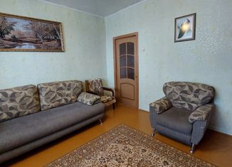 2-комнатная квартира на продажу, 47.7 м2, рабочий посёлок Локоть, улица Вали Котика, 17