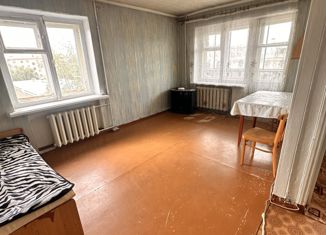 Продаю 1-ком. квартиру, 30 м2, Москва, улица Гагарина, 7