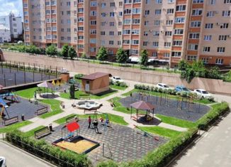 Продам 3-ком. квартиру, 99 м2, Ставрополь, улица Достоевского, 75, ЖК Панорама