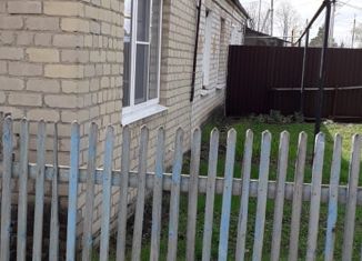 Продаю 2-ком. квартиру, 57.6 м2, Данков, улица Терешковой, 6