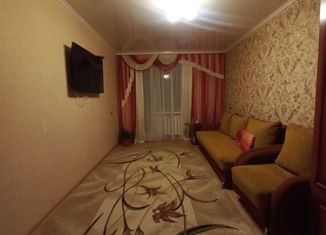 Продам 2-ком. квартиру, 44.5 м2, Вологда, улица Текстильщиков, 17, 6-й микрорайон