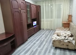 Продаю 2-комнатную квартиру, 44.4 м2, Октябрьский, 21-й микрорайон, 2