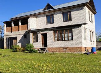 Продаю дом, 200 м2, поселок Кзыл-Байрак, Вишнёвая улица, 27