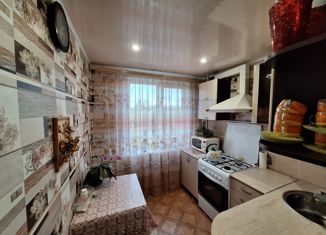 4-ком. квартира на продажу, 60.9 м2, Орск, улица Короленко, 136А