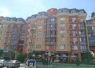 Продам четырехкомнатную квартиру, 117.5 м2, Москва, улица Соловьиная Роща, 9, район Куркино