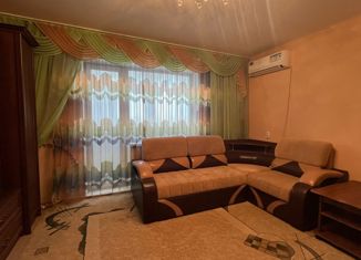 4-комнатная квартира на продажу, 79.7 м2, Амурск, Пионерская улица, 13