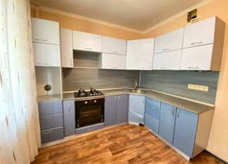 Продается 2-ком. квартира, 52.8 м2, Магнитогорск, проспект Карла Маркса, 230/1