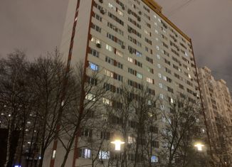 Продажа трехкомнатной квартиры, 71 м2, Москва, Беловежская улица, 17, станция Сетунь