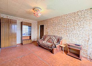 Продам 1-ком. квартиру, 31 м2, посёлок Кикерино, Курковицкое шоссе, 3