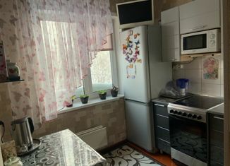 Продам 2-комнатную квартиру, 42 м2, Лесосибирск, улица Белинского, 3