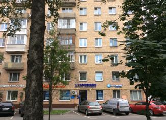 Продается 1-комнатная квартира, 33 м2, Москва, 3-я Фрунзенская улица, 13, метро Спортивная