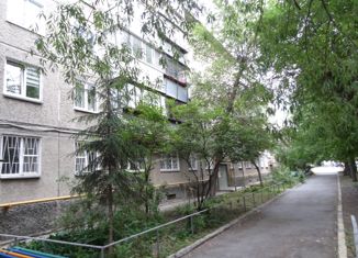 Продажа 2-ком. квартиры, 43.8 м2, Челябинск, улица Либкнехта, 36, Центральный район