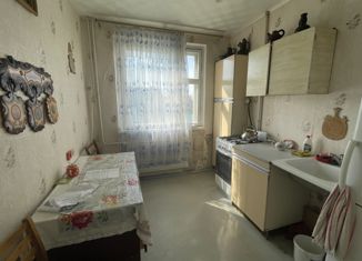 Двухкомнатная квартира на продажу, 50.5 м2, Ишимбай, улица Докучаева, 4