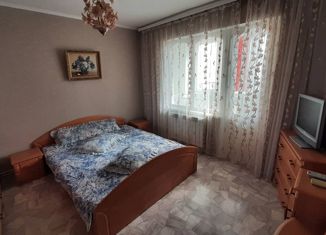 2-комнатная квартира на продажу, 56.7 м2, посёлок городского типа Орджоникидзе, улица Нахимова, 2Б