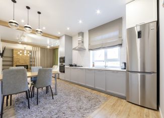 Продаю дом, 204 м2, Тюмень, Калининский округ, 6-й Слободской проезд, 34