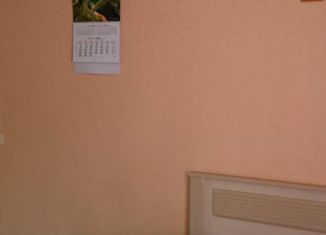 Продам однокомнатную квартиру, 21 м2, Щёкино, улица Емельянова, 32