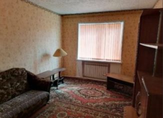 Продаю 3-ком. квартиру, 52 м2, Медногорск, улица Халтурина, 3