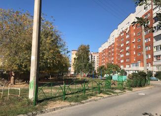 4-комнатная квартира на продажу, 77.7 м2, Чебоксары, улица Чапаева, 4, Ленинский район